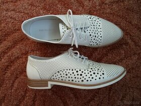 Bílé boty polobotky oxfordy - 40