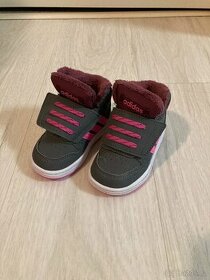 Dívčí zimní boty Adidas - nové