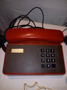 Retro telefon.
