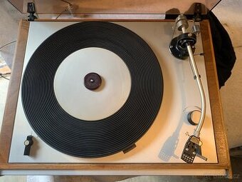 Gramofon TESLA NC440+jehly
