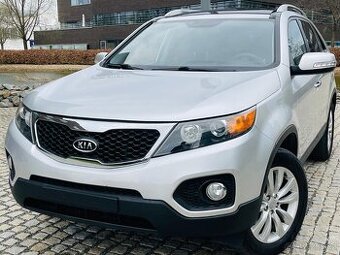 Kia Sorento 2.2D 4x4 MANUÁL VÝHŘEV 1.MAJITEL BEZ KOROZE