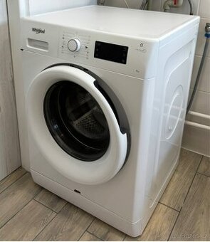 Pračka Whirlpool