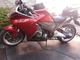 honda vfr 1200 f