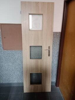 Interiérové dveře do bytu 80L+P/60L+P
