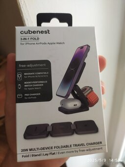 Bezdrátová nabíječka CubeNest E310 Pro