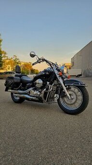 Honda shadow 750