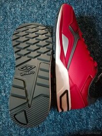 Botasky Umbro nové