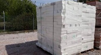 Prodám fasadni polystyren o síle 10cm.Cena za 1m2