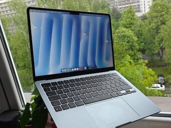 Macbook air M4 16/256GB blue sky barva