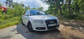 Audi A4 Avant 2.0TDi S-line