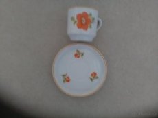 Retro porcelánové hrnečky s podšálky - 1