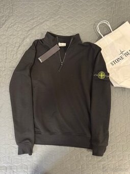 STONE ISLAND
