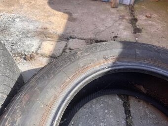 Pneu Hankook 215/60R16