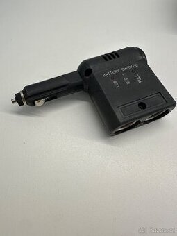 Rozdvojka do autozásuvky – 2x 12V + USB + kontrola baterie