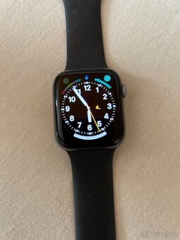 Apple watch series 4