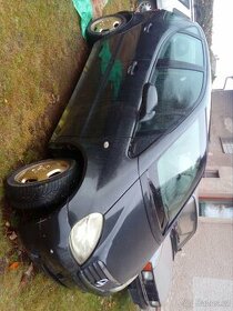 mercedes A160 díly - 1