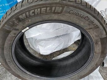 Celoroční pneu MICHELIN CROSSCLIMATE 2 SUV