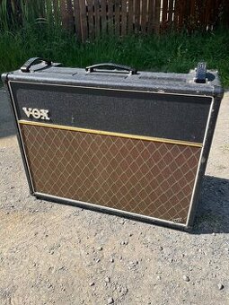 Pololampové kombo VOX AC30VR
