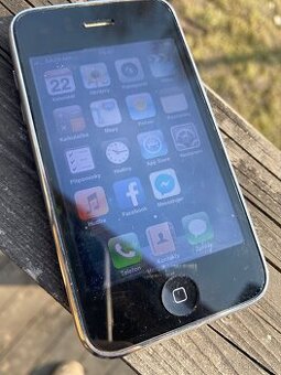 iPhone 3GS 8GB