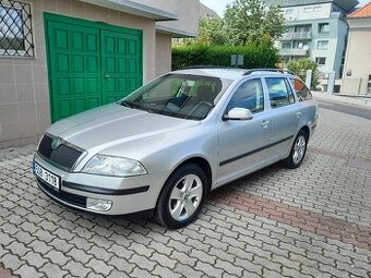 Škoda Octavia Combi 1,9TDI 77KW Elegance
