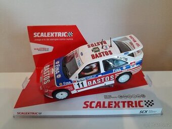 model na autodrahu FORD ESCORT COSWORTH/SCALEXTRIC-SCX