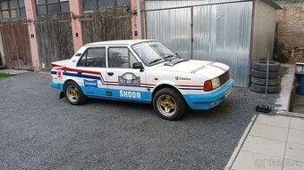 Škoda 120 GLS