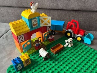 Duplo 10617 Moje první farma + traktor a deska