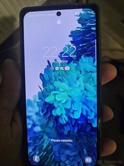 Samsung Galaxy S20 FE – 128 GB + 32 GB