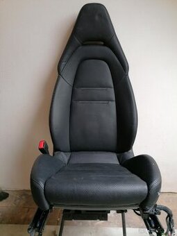 Sedačka řidiče Porsche Panamera 971