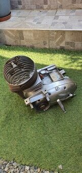 Motor ČZ 502 ?