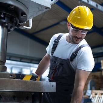 1x Mechanik Viedeň 27€/hod