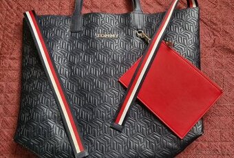 Kabelka Tommy Hilfiger