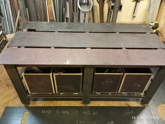 Svářecí stůl / pracovní stůl