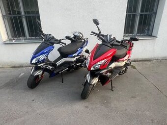 Maxon 125 - rozvoz/delivery, skútr / scooter