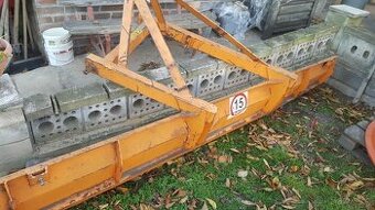 Radlice na sníh za traktor