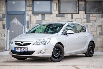 Opel Astra 1.6 85kW