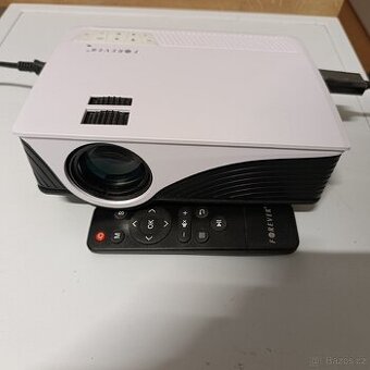 Dataprojektor s WiFi, android