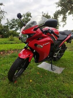 Honda CBR 125r