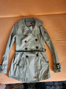 KHUJO jarní/podzimní kabátek trenčkot s páskem s logy