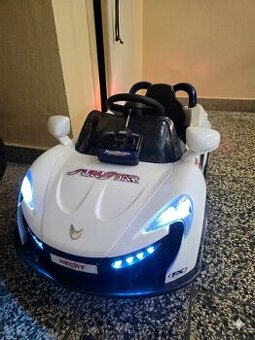 Dětské elektrické autíčko HECHT 51119