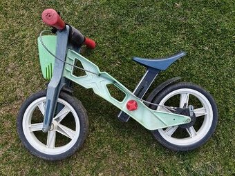 Dětské odrážedlo