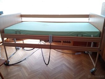 Polohovací elektrické lůžko Burmeier Economic II prodám