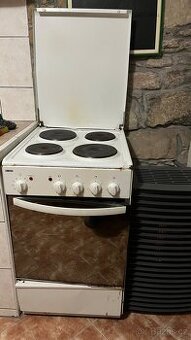 Elektrický sporák Zanussi