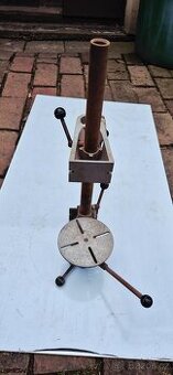 Stojan na ruční vrtačku NAREX Havířov