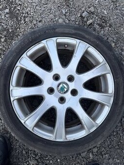 Alu disky Škoda s pneu