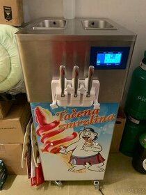 Zmrzlinový stroj BQ332N s nášlehem