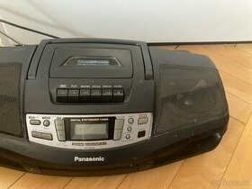 Retro radiomagnetofon s CD Panasonic RX - DS18, "Malá kobra"