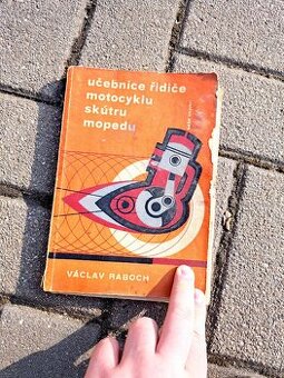 Učebnice řidiče malého motocyklu, skútru