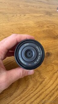 Sony Zeiss 35mm 2.8