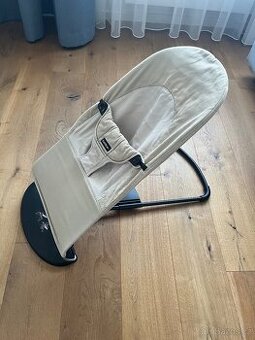 Dětské houpátko Babybjorn